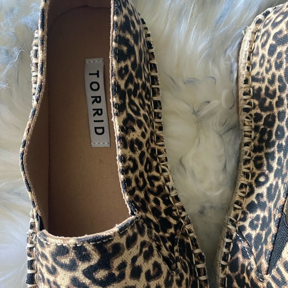 Torrid slip ons - Picture 3 of 6